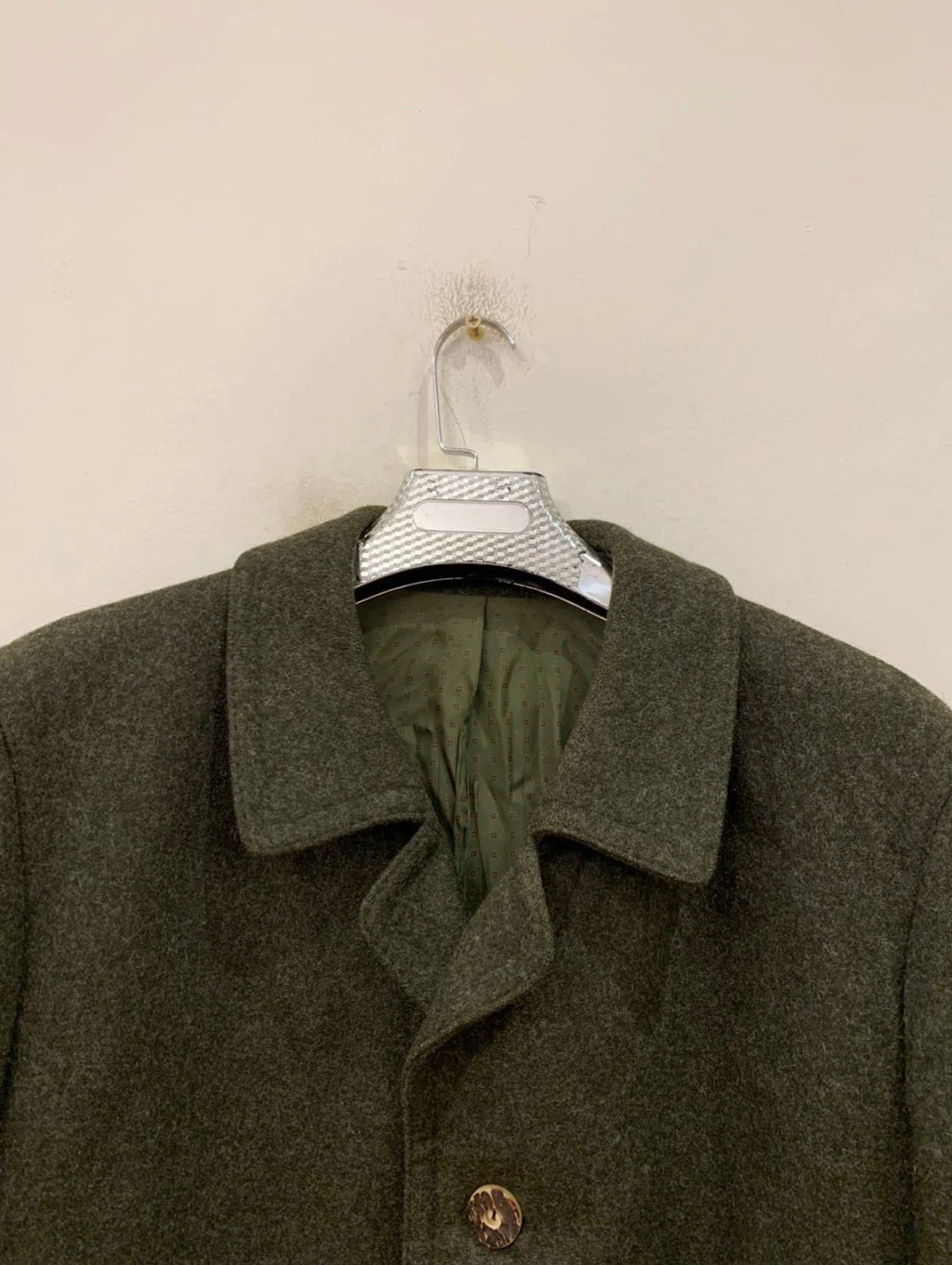 Vintage Tiroler Loden pure wool tweed olive green over coat 44R