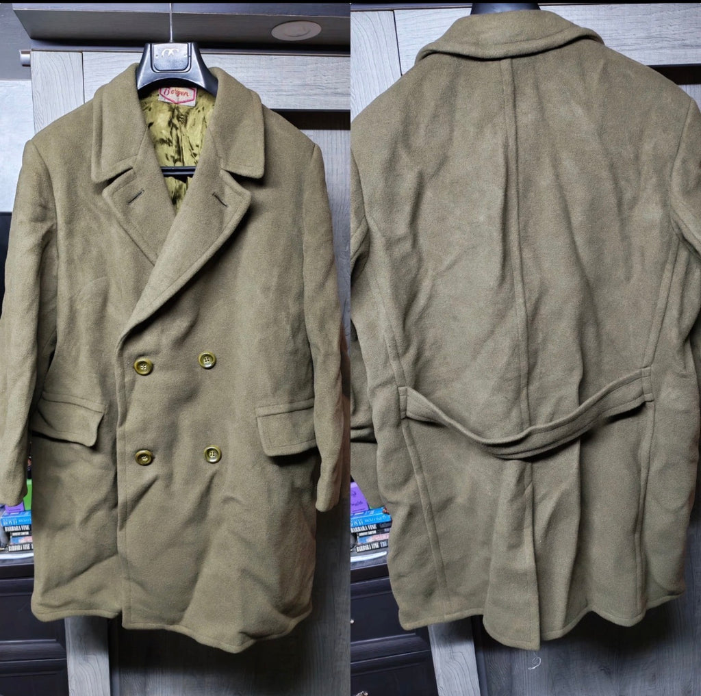 1970s Vintage Pure woollen Wool double breasted belted green over coat 48R XL
