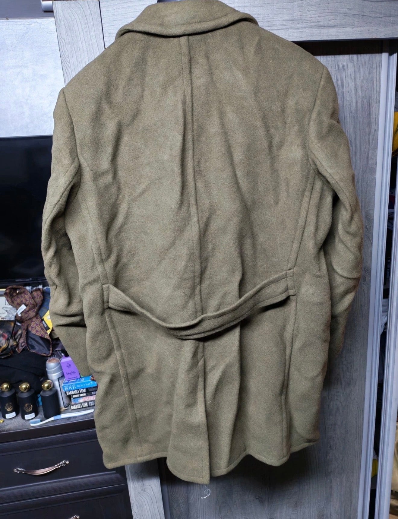 1970s Vintage Pure woollen Wool double breasted belted green over coat 48R XL