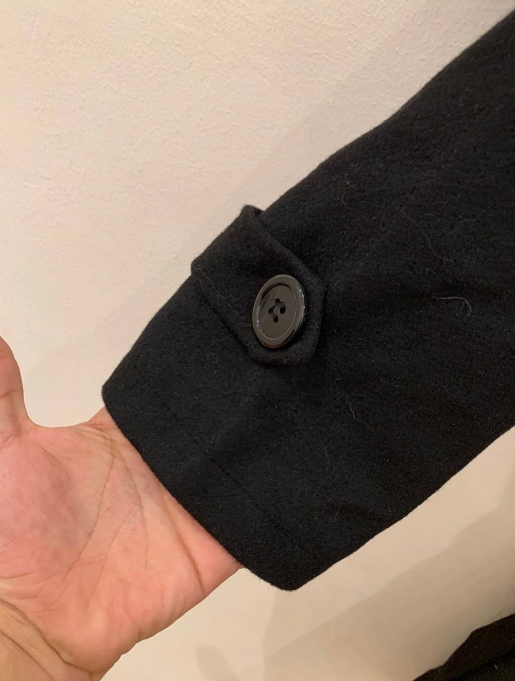 Classic style wool blend belted black top over coat 44R
