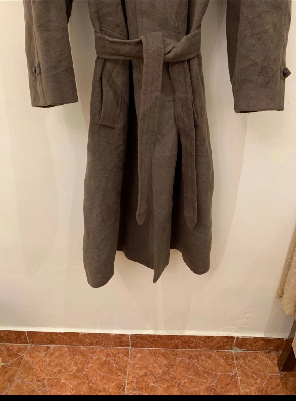Vintage woollen wool classic belted brown raglan over coat 48R XL