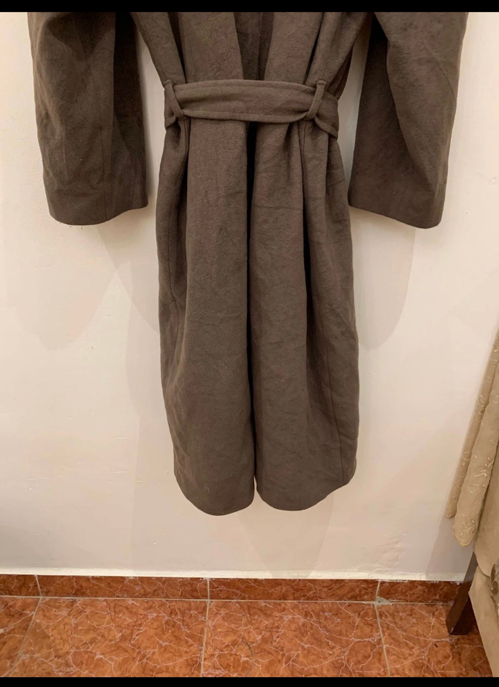 Vintage woollen wool classic belted brown raglan over coat 48R XL