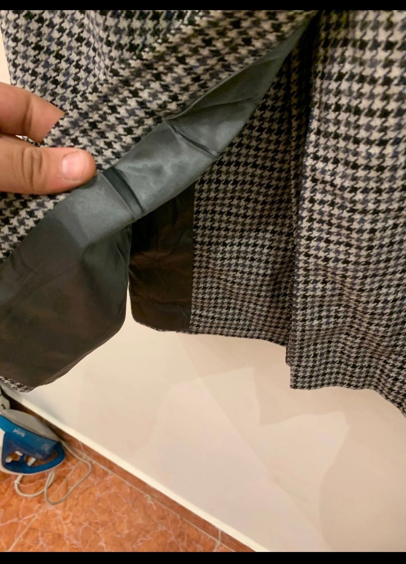 1970s vintage pure wool handwoven tweed houndstooth union made over coat 40R 40S
