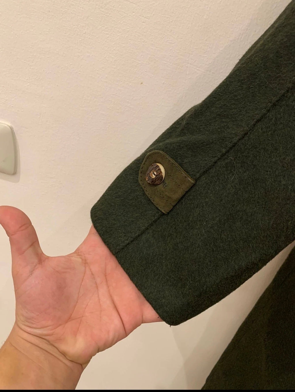 Vintage pure wool classic Loden olive green over coat 40 M 10