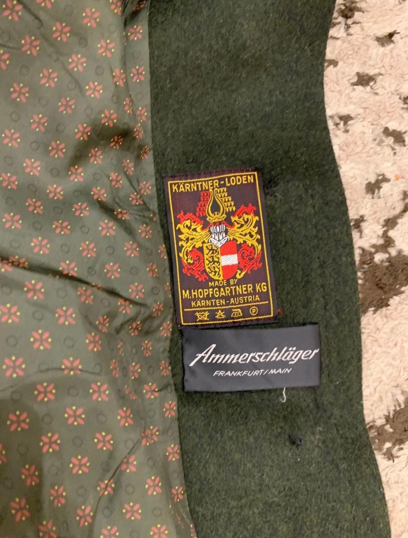 Vintage pure wool classic Loden olive green over coat 40 M 10