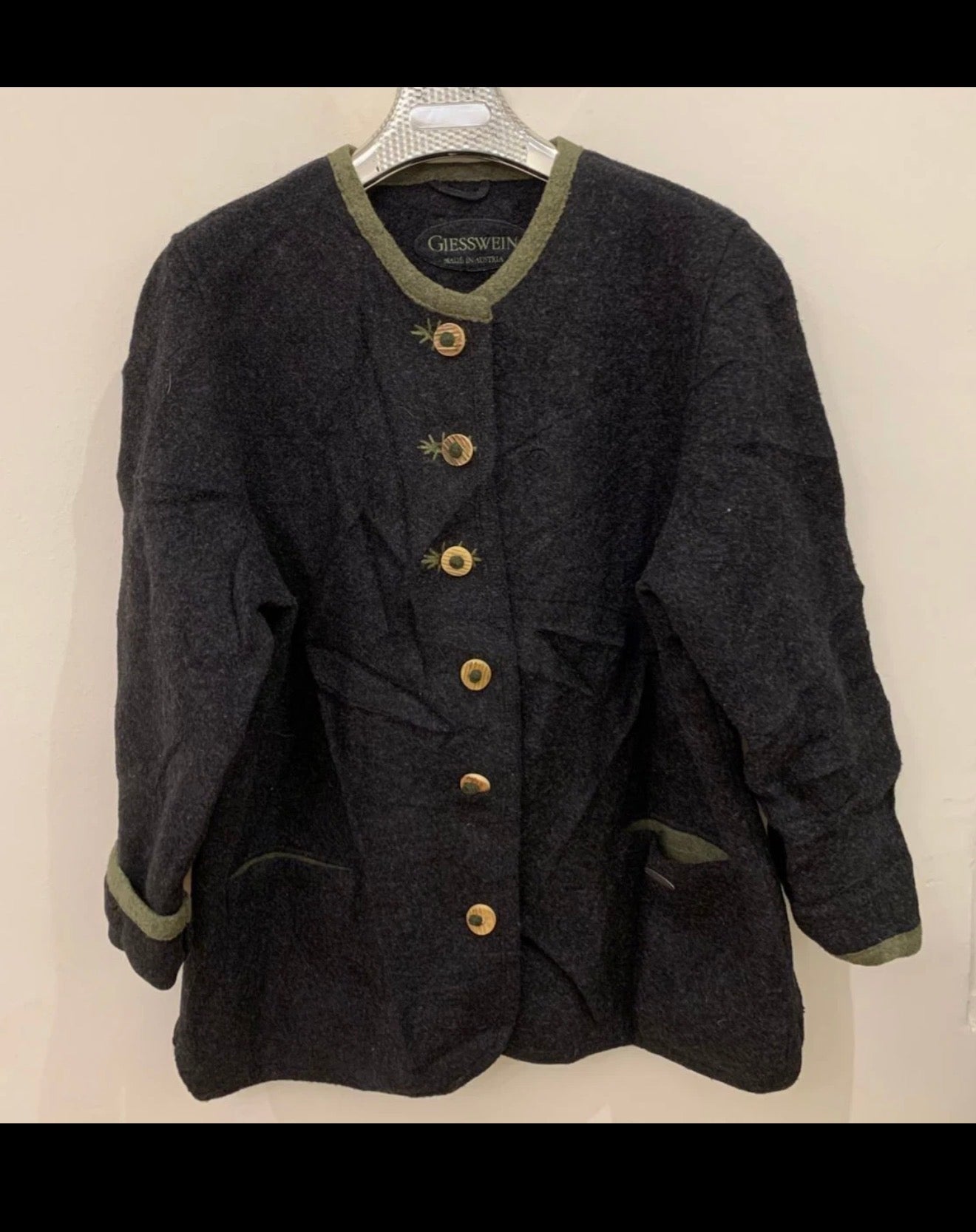 Vintage Giesswein Tiroler Pure woollen wool charcoal jacket sweater 44 L 14