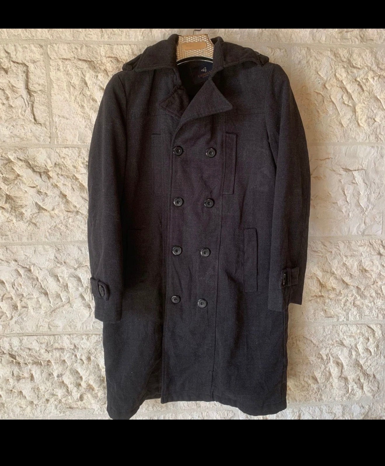 Classic style Giomani wool blend double breasted Charcoal over coat 38R 38S
