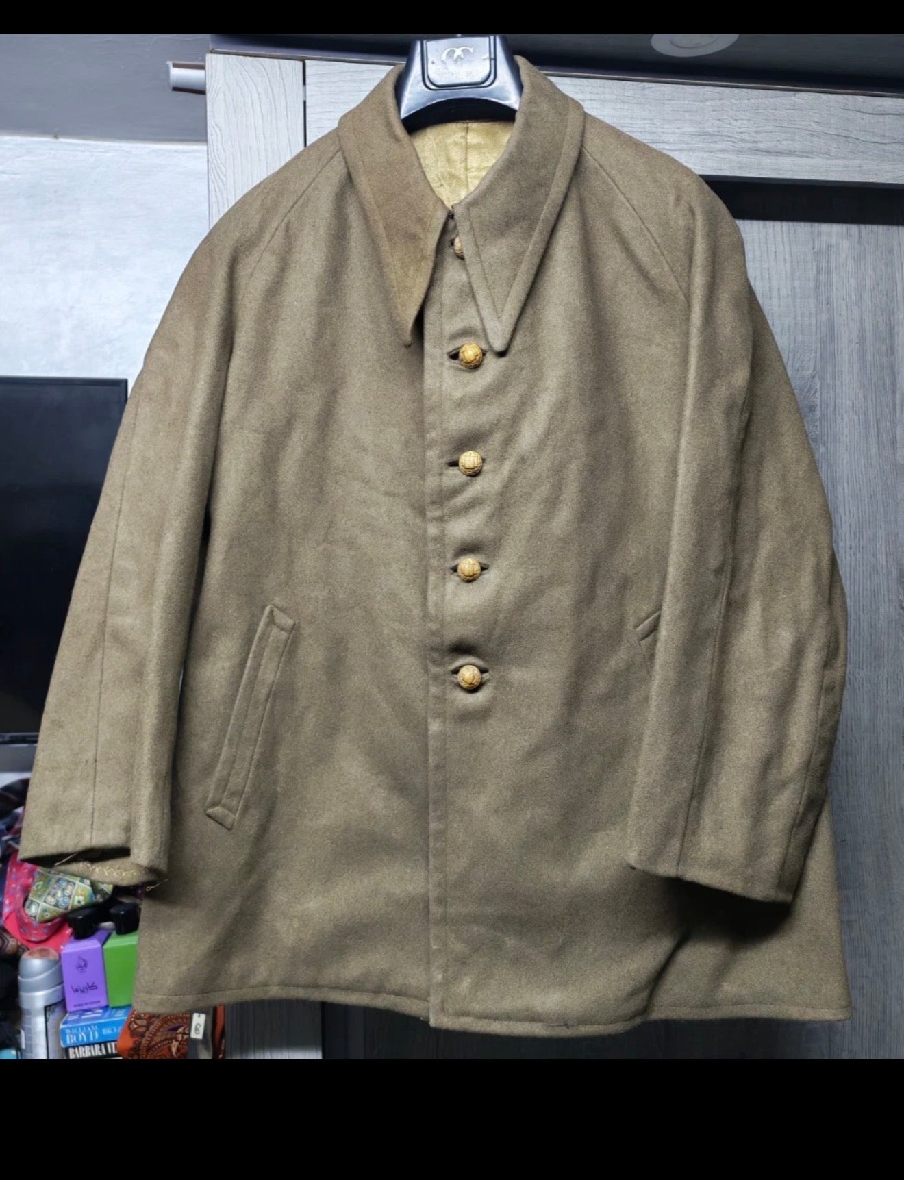1970s Vintage pure wool gold button military army raglan jacket coat 46R 46S XL