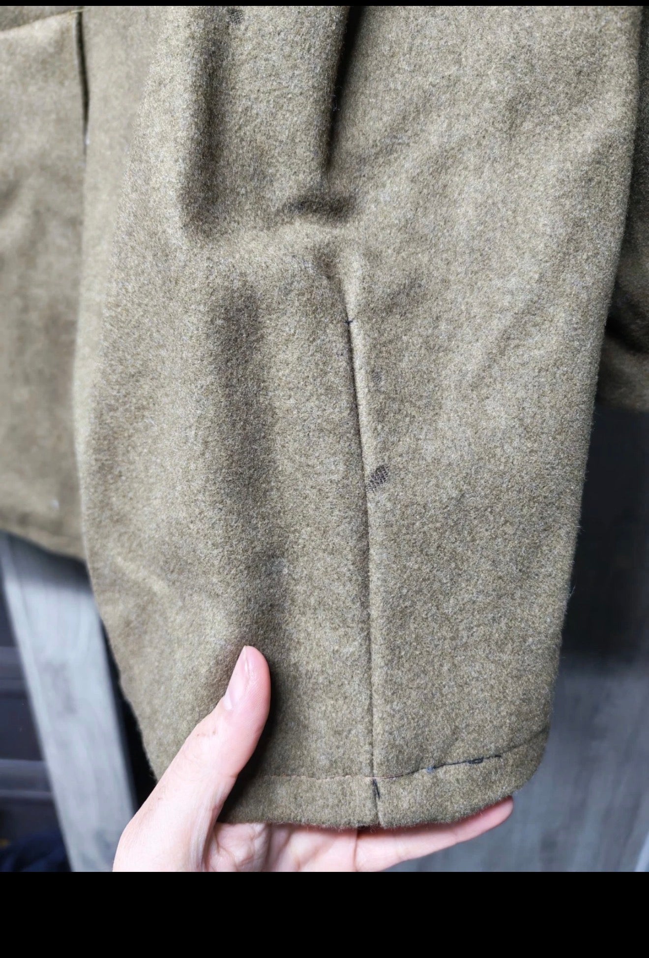 1970s Vintage pure wool gold button military army raglan jacket coat 46R 46S XL