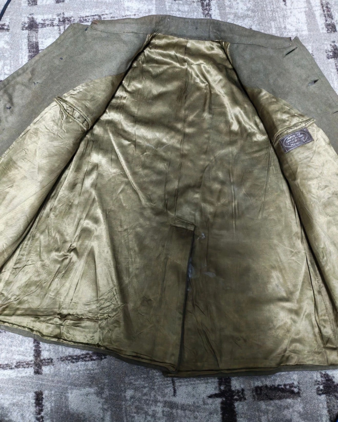 1970s Vintage pure wool gold button military army raglan jacket coat 46R 46S XL