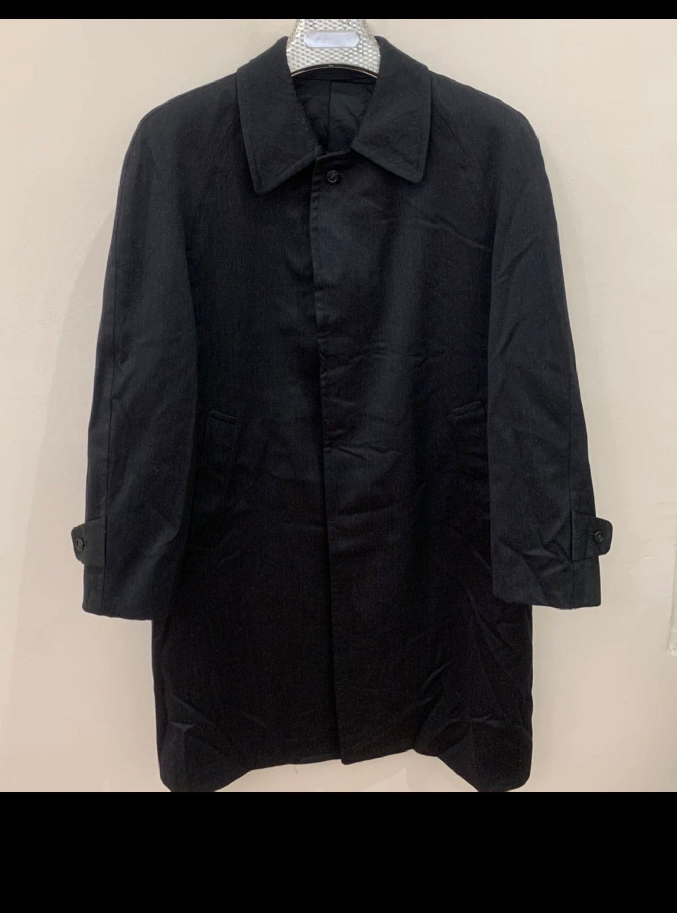 1970s Vintage all worsted wool charcoal classic raglan over coat 40R 40S