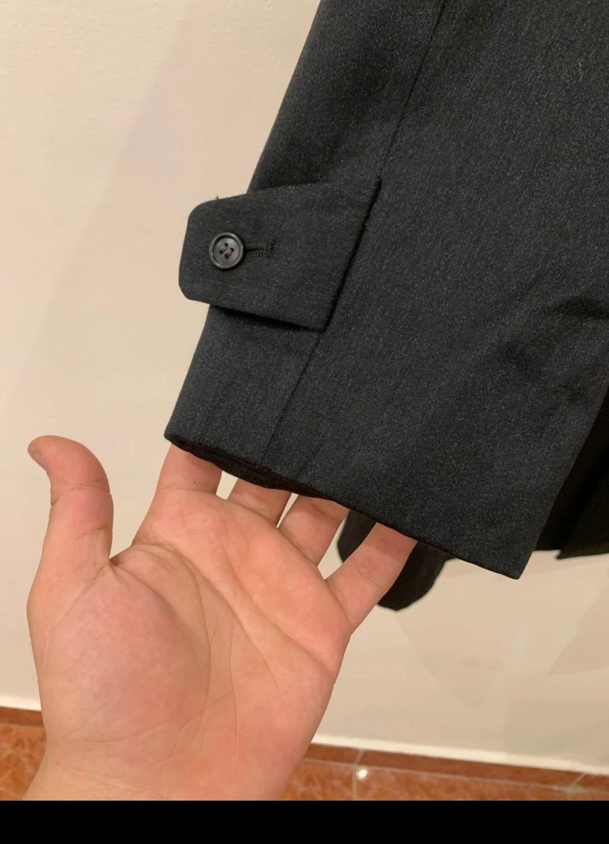 1970s Vintage all worsted wool charcoal classic raglan over coat 40R 40S