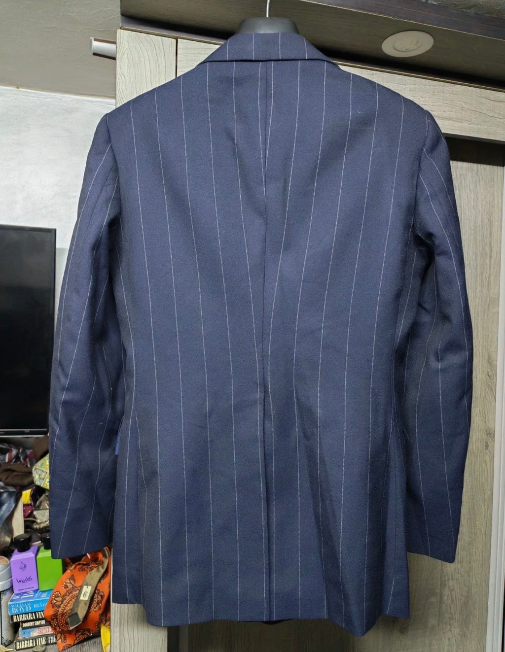 1970s vintage wool classic navy chalk stripes suit jacket blazer 38R