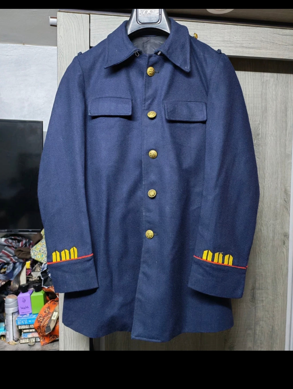 1970s Vintage pure woollen wool gold button military army navy jacket coat 36R