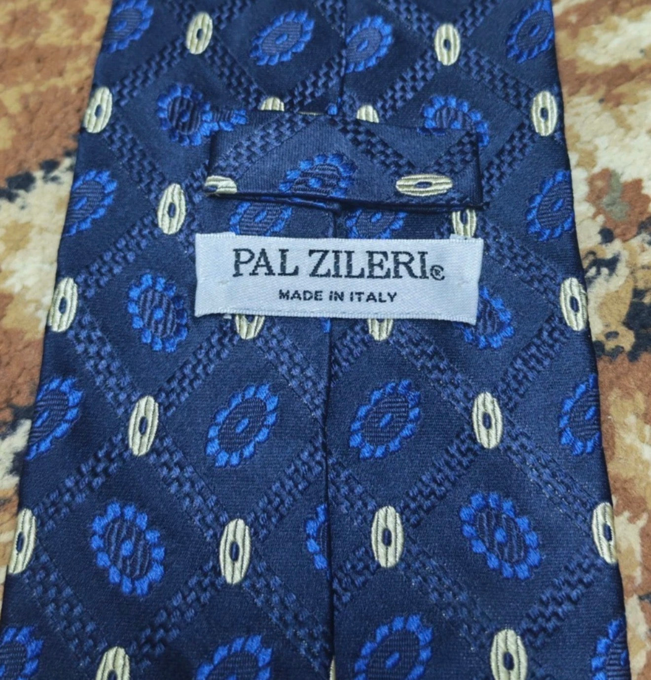 mens vintage Pal Zileri 100% all silk luxury Retro geometric navy neck tie