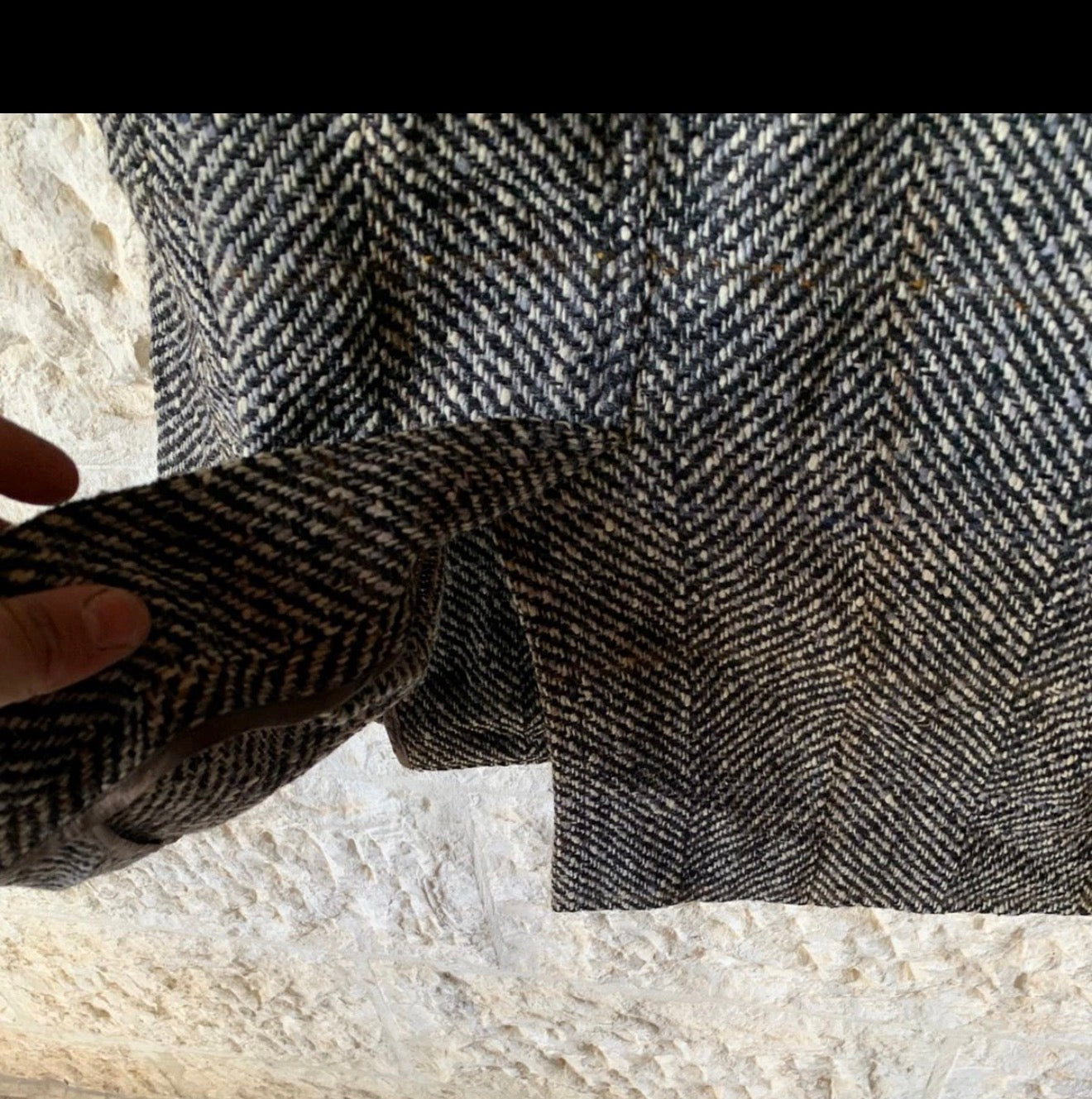 Vintage pure wool handwoven tweed herringbone classic over coat 46R XL