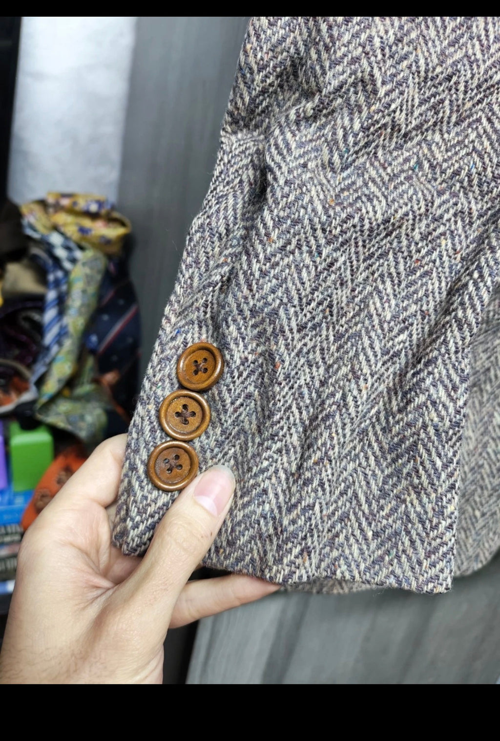 Vintage Daniel Hechter pure wool handwoven Tweed herringbone jacket blazer 36R