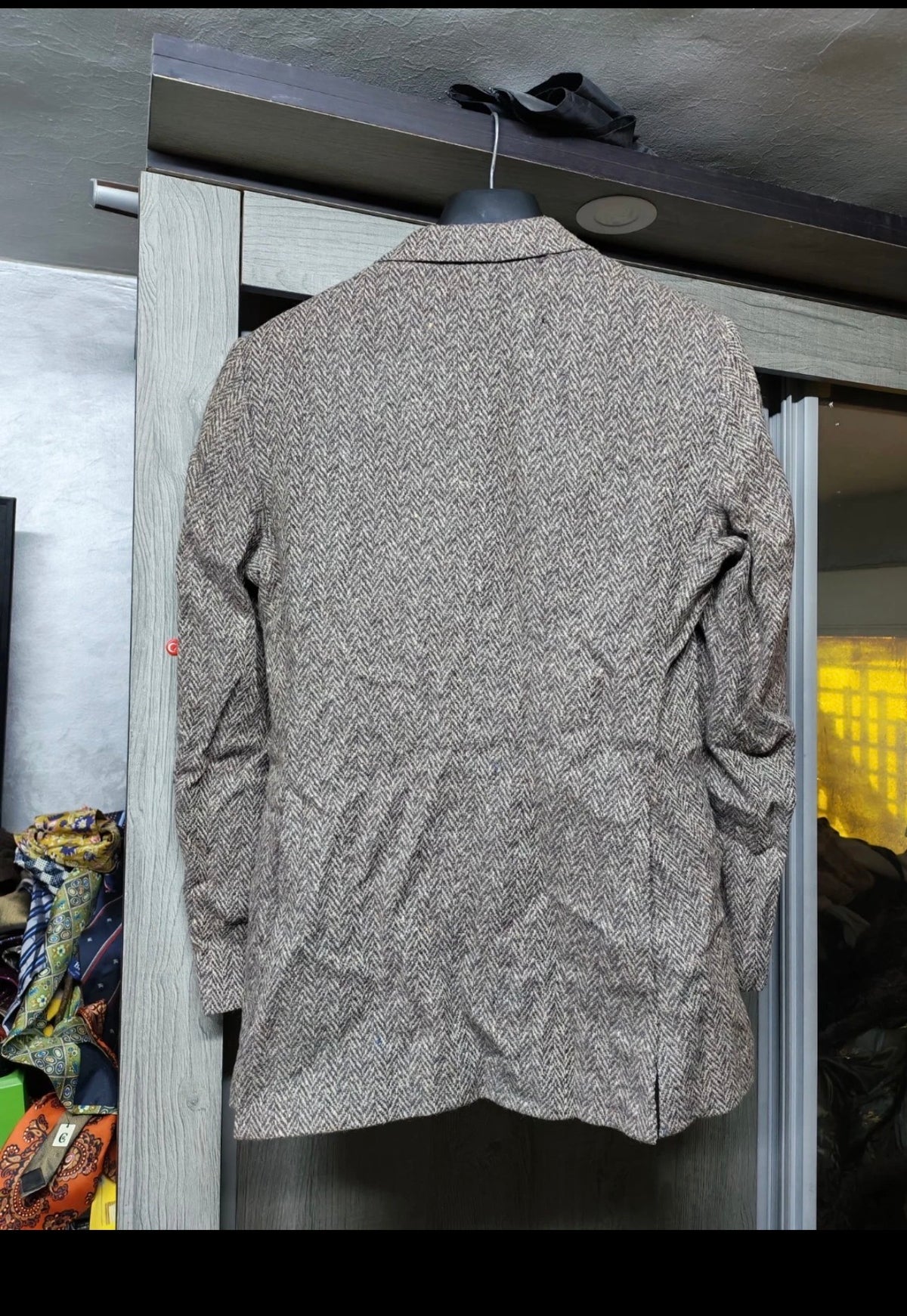 Vintage Daniel Hechter pure wool handwoven Tweed herringbone jacket blazer 36R