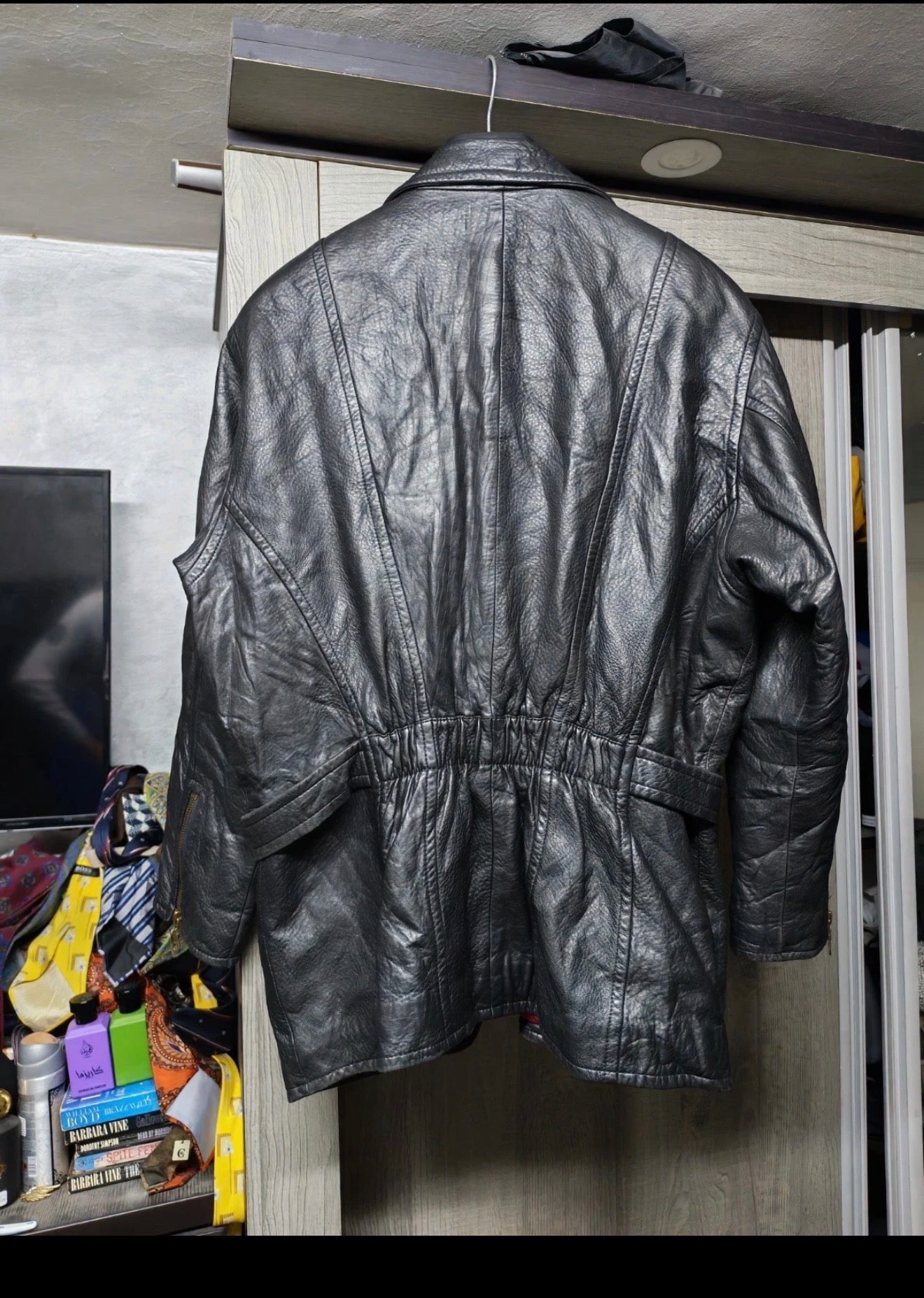 Vintage Real Genuine Leather classic belted black jacket sweater 40R 40S