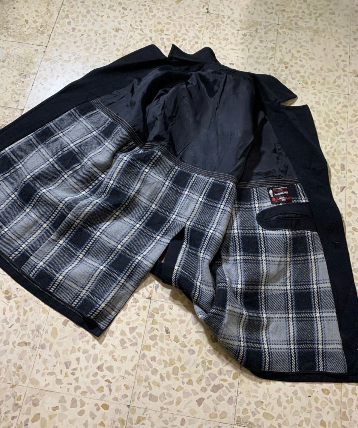 1970s Vintage wool blended classic belted black double breasted over coat 44R
