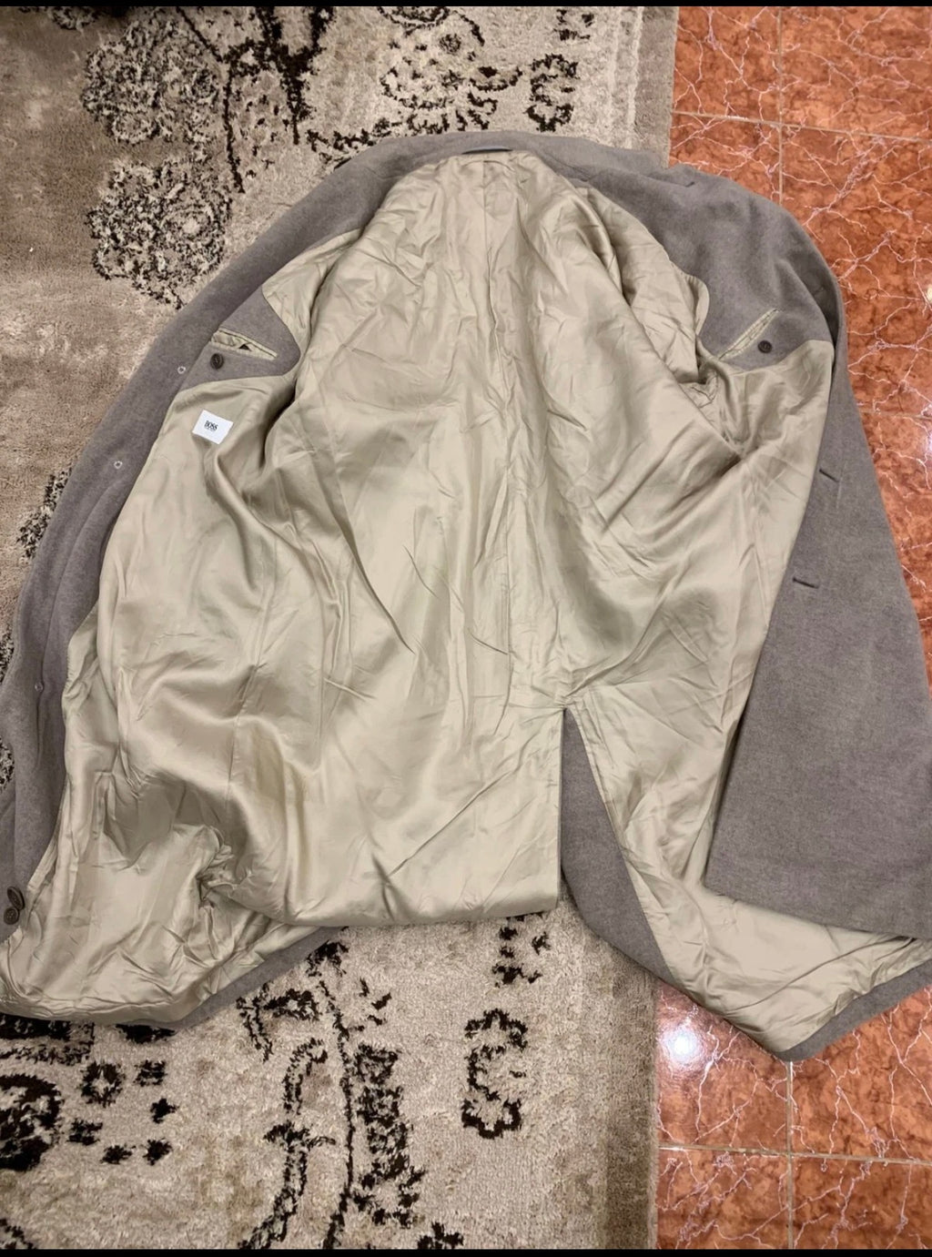 Vintage Hugo Boss classic pure Wool beige long over coat 50R 2XL