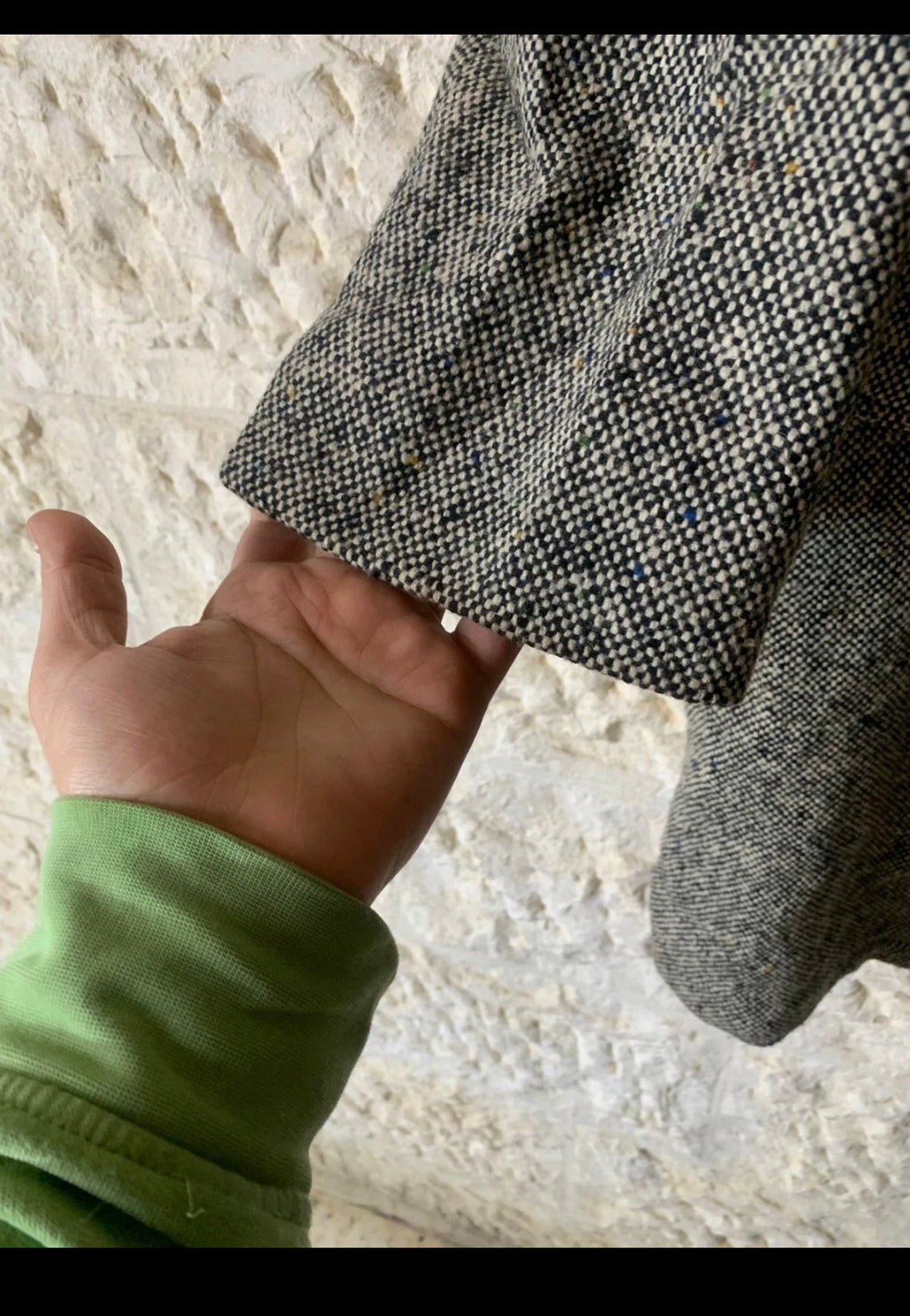 1970s vintage pure wool tweed camouflage classic gray over coat 44R 44S