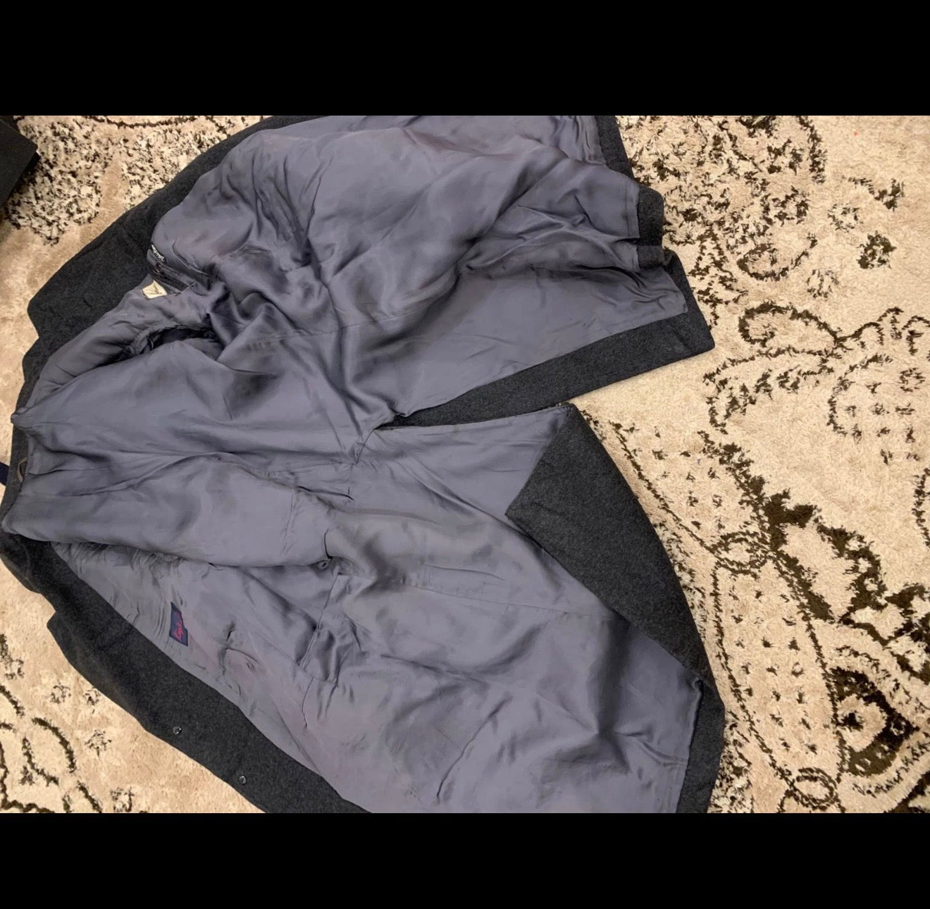 Vintage pure Wool classic Italian charcoal top over coat 42R