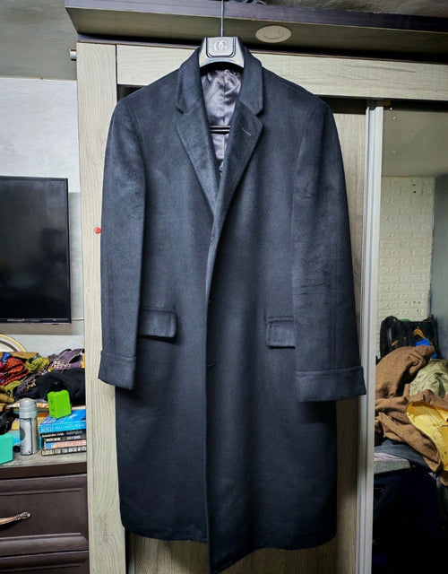 1950s Vintage 100% pure cashmere USA union made classic black suit over coat 44R