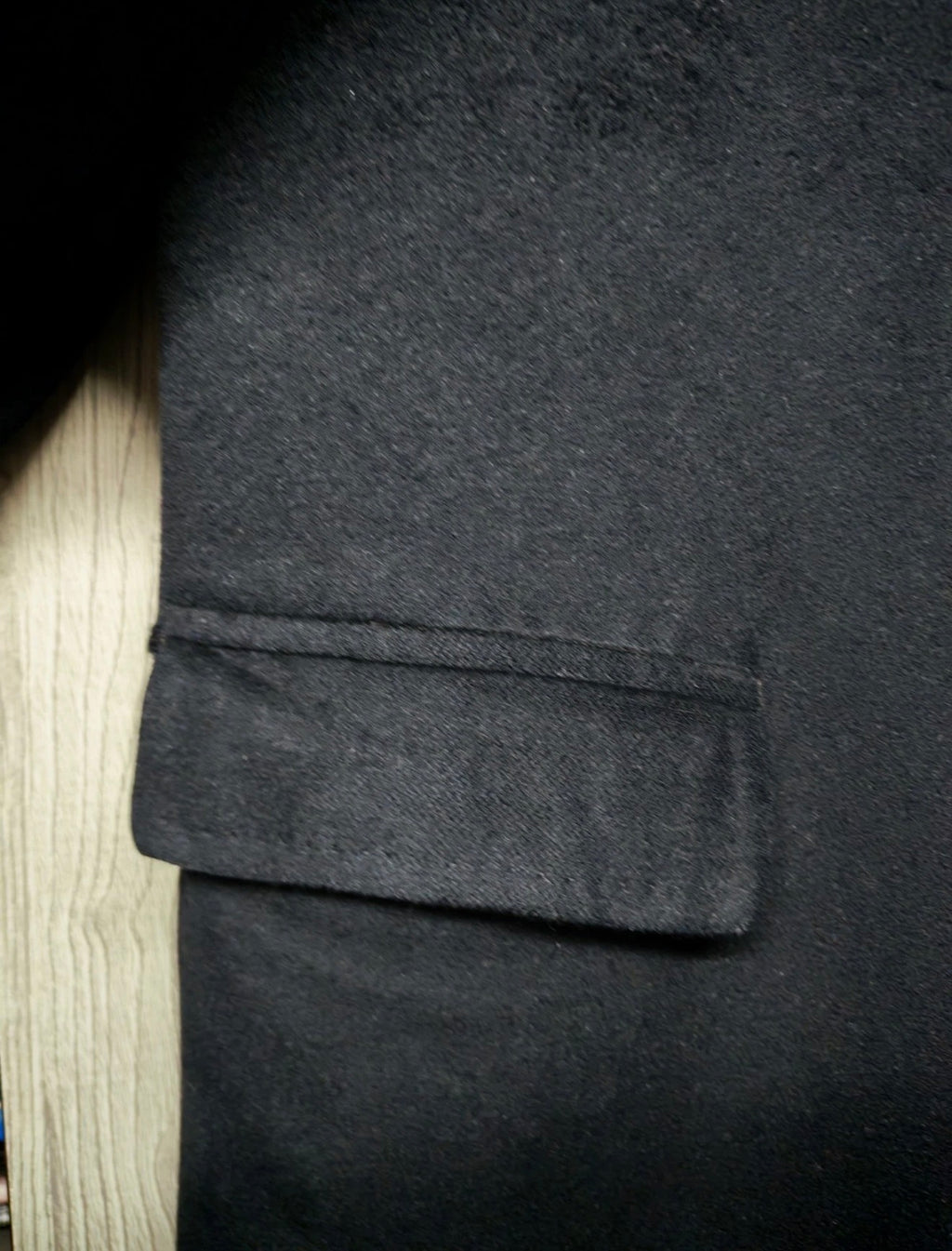 1950s Vintage 100% pure cashmere USA union made classic black suit over coat 44R