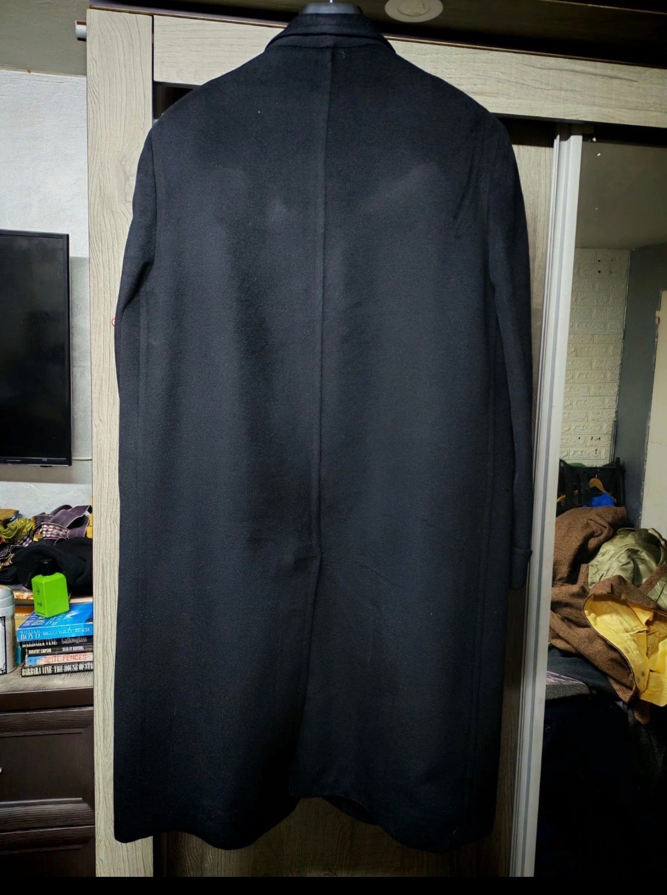 1950s Vintage 100% pure cashmere USA union made classic black suit over coat 44R