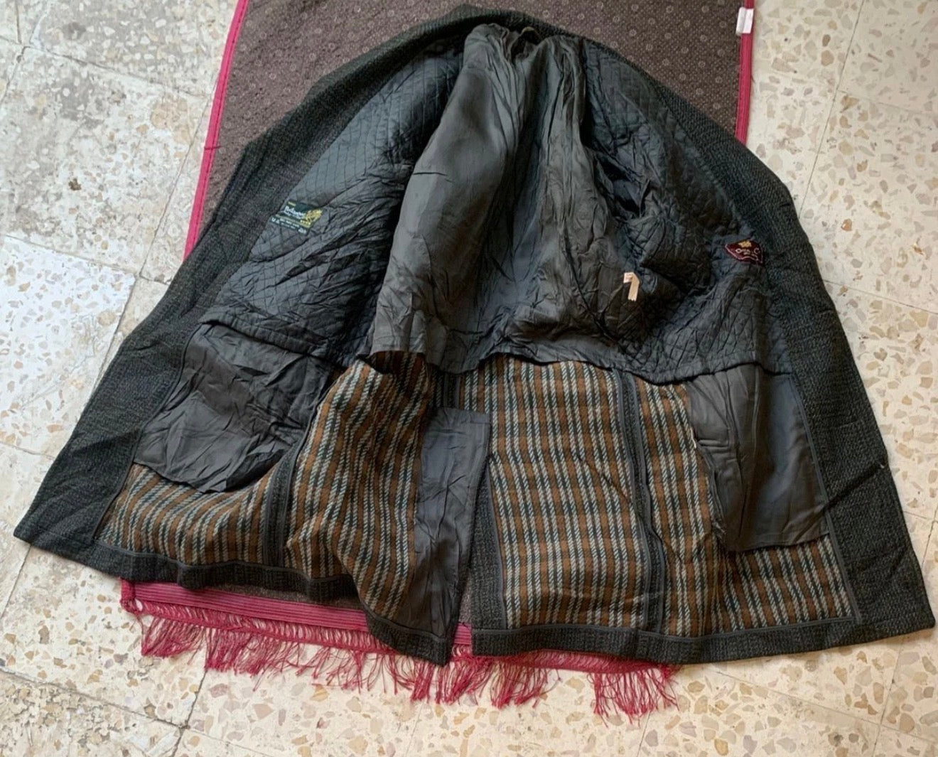 1970s Vintage Dunn & Co pure wool Tweed glen check classic green over coat 42R