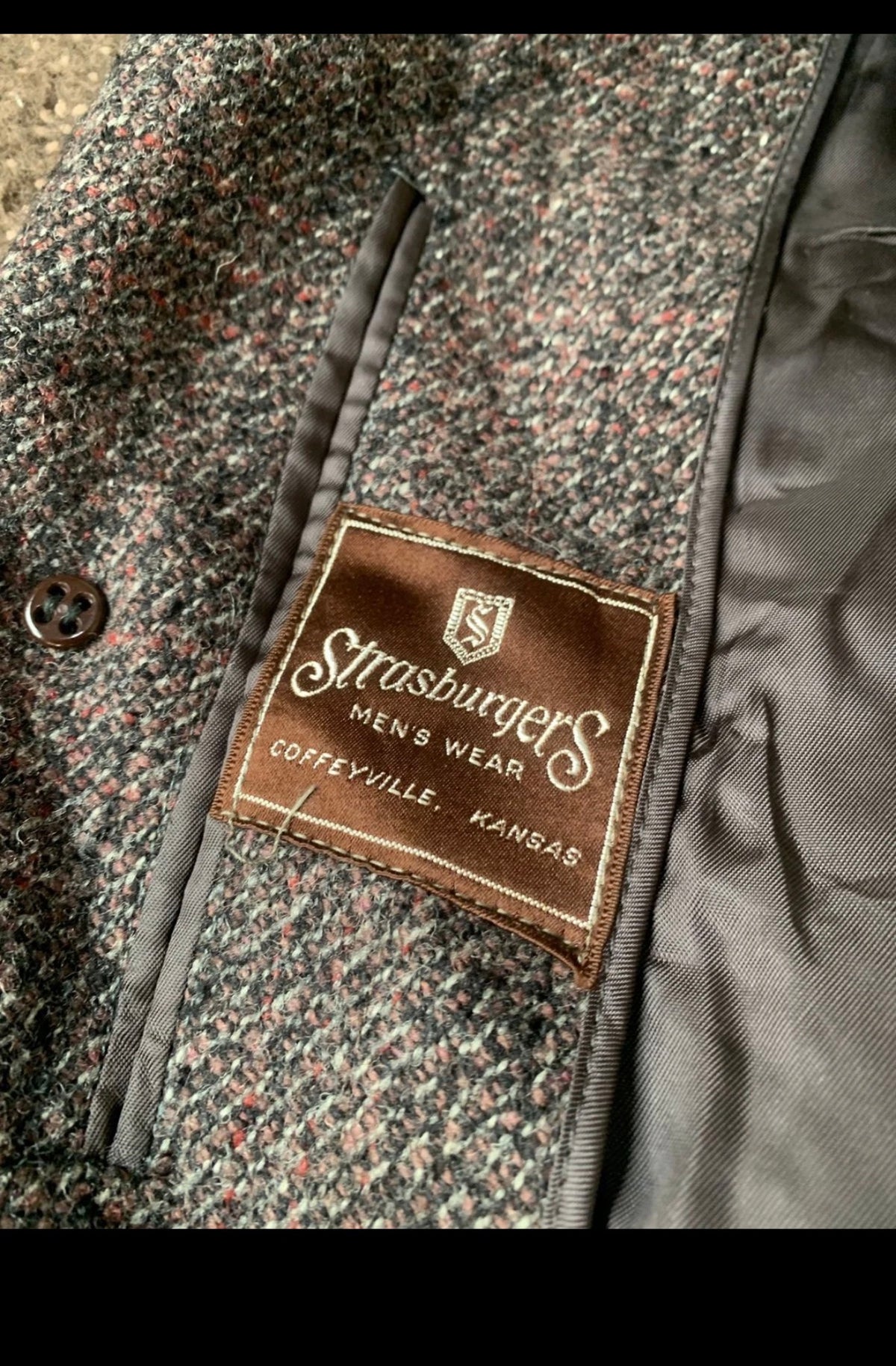 1950s Vintage pure wool handwoven tweed classic raglan Brown over coat 42R 42L