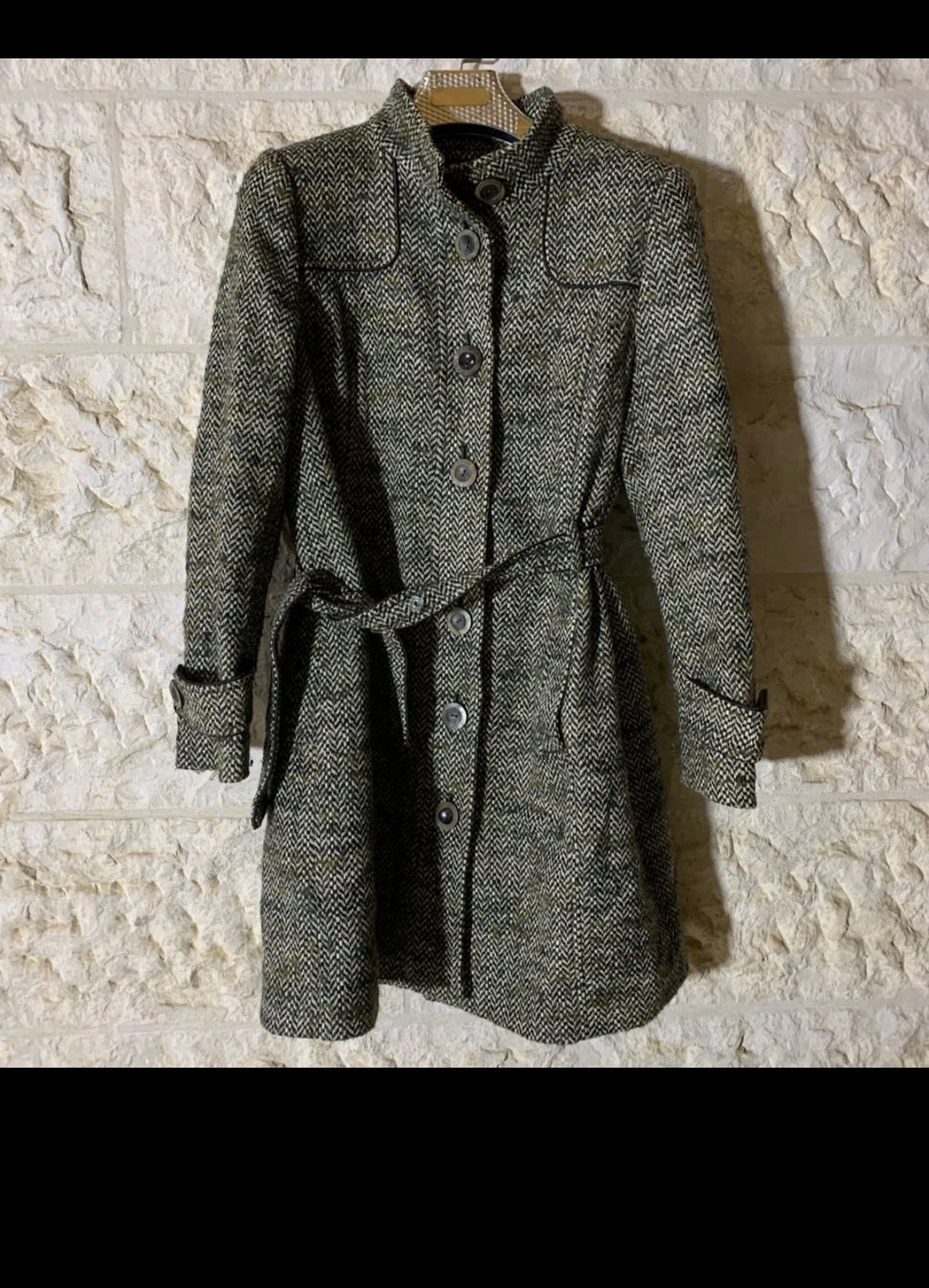 Classic vintage style wool blend tweed herringbone belted over coat 38 M 10