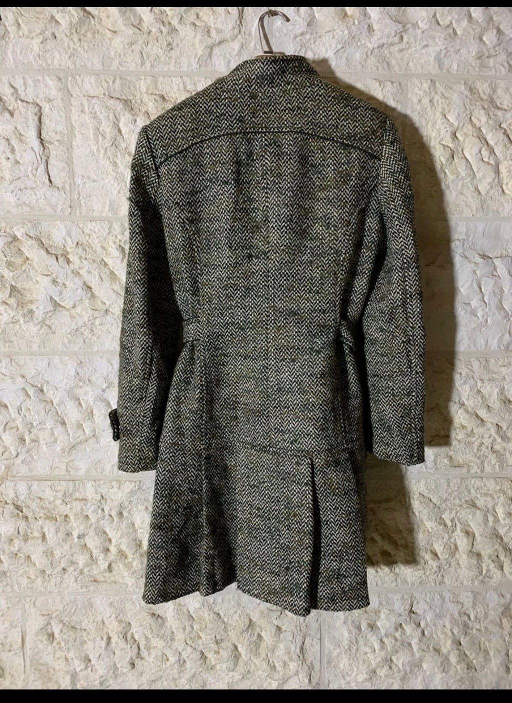 Classic vintage style wool blend tweed herringbone belted over coat 38 M 10