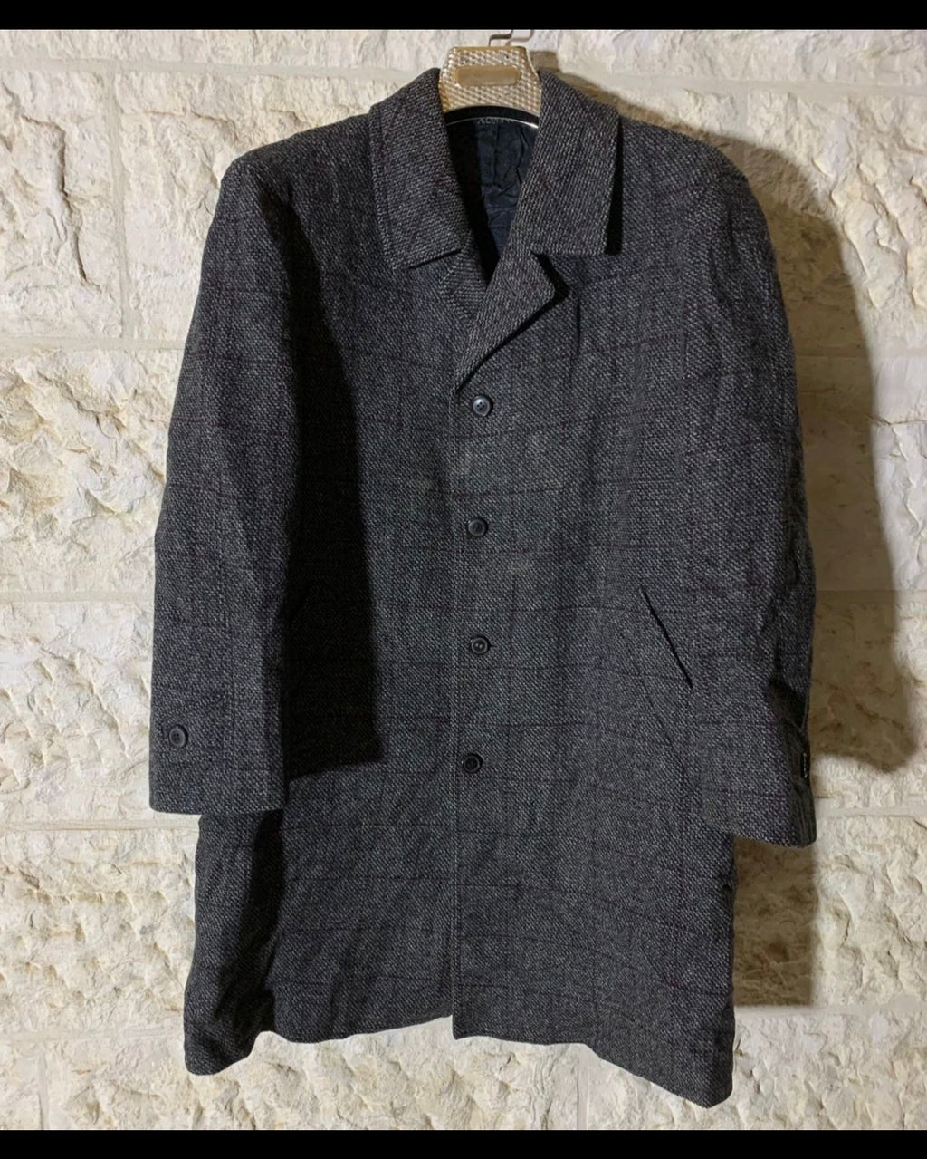 1970s Vintage pure wool Tweed Windowpane classic charcoal over coat 44R 44S