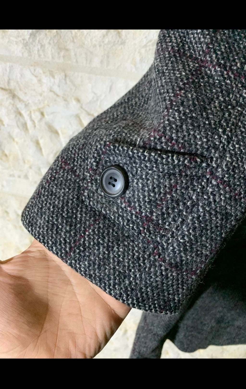 1970s Vintage pure wool Tweed Windowpane classic charcoal over coat 44R 44S