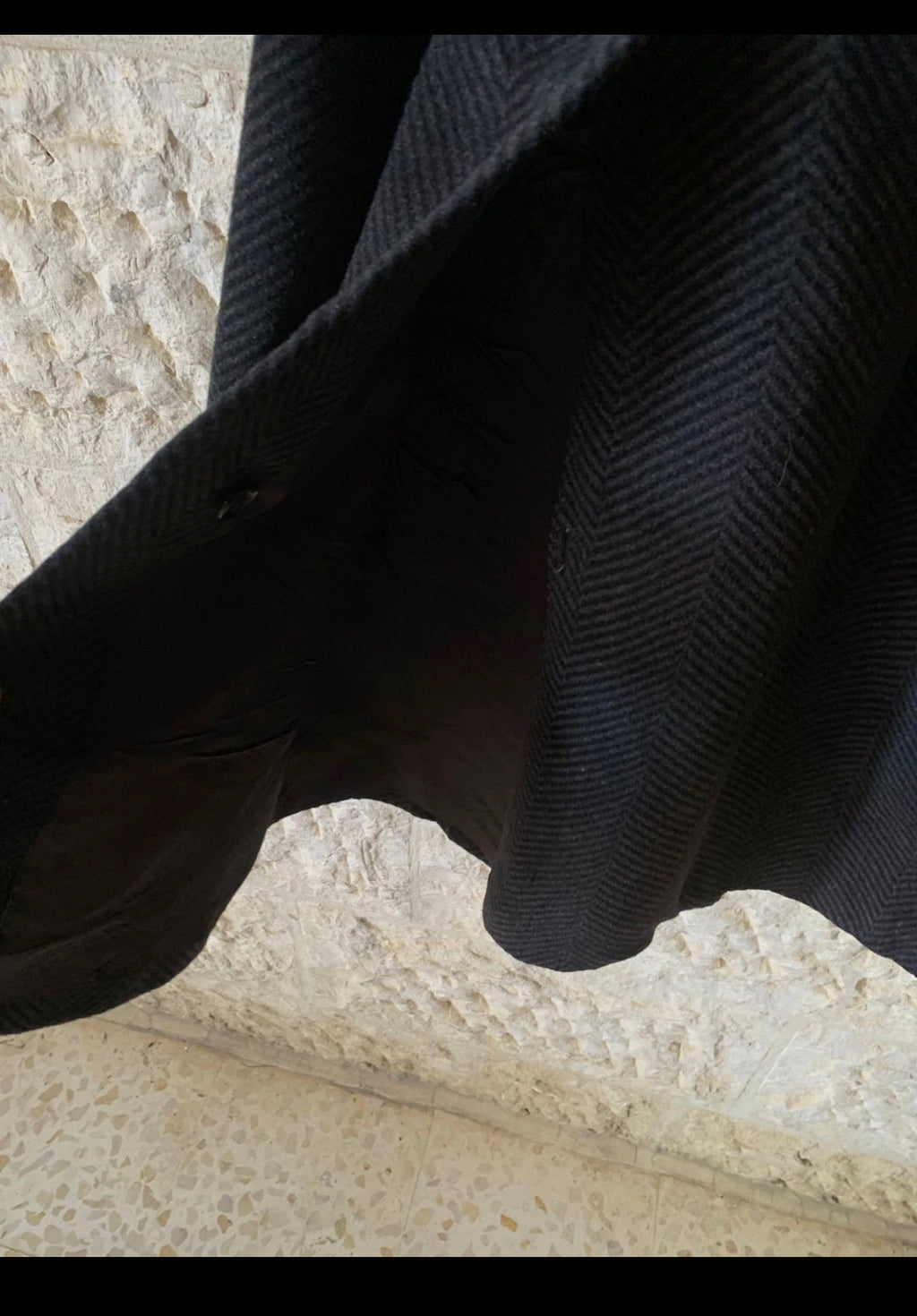 Vintage Bugatti pure wool raglan belted herringbone charcoal db over coat 44R