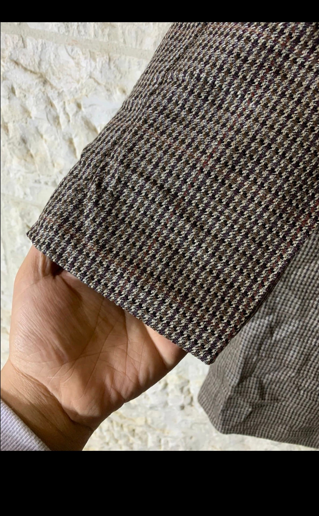 1970s Vintage wool blend houndstooth classic brown over coat 38R