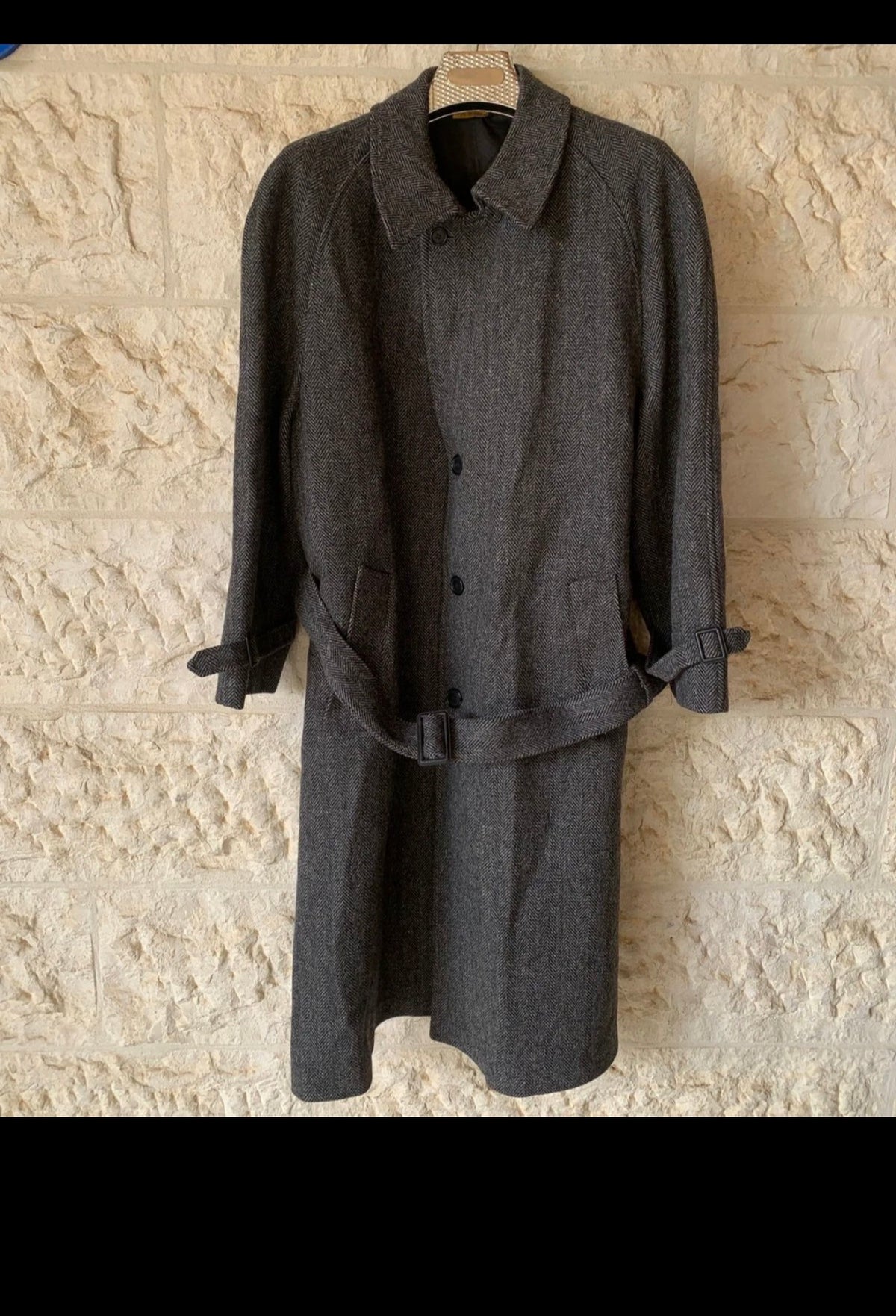 Vintage pure wool tweed belted herringbone charcoal raglan over coat 48R XL