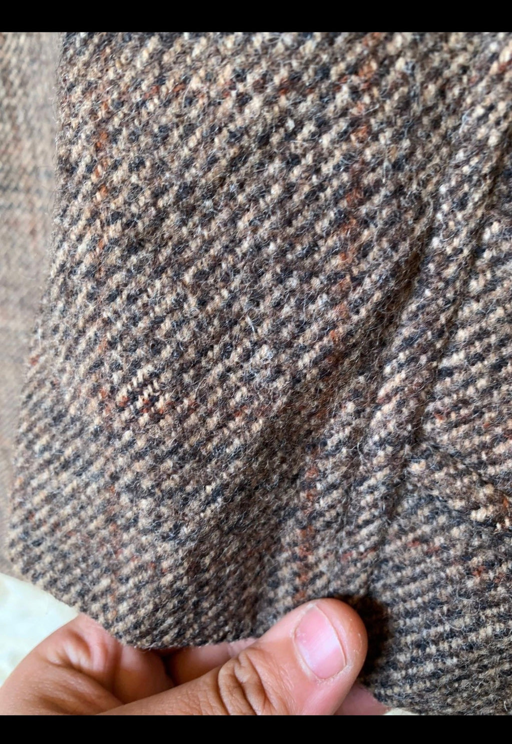 1970s Vintage pure wool handwoven Tweed glen check classic brown over coat 44R