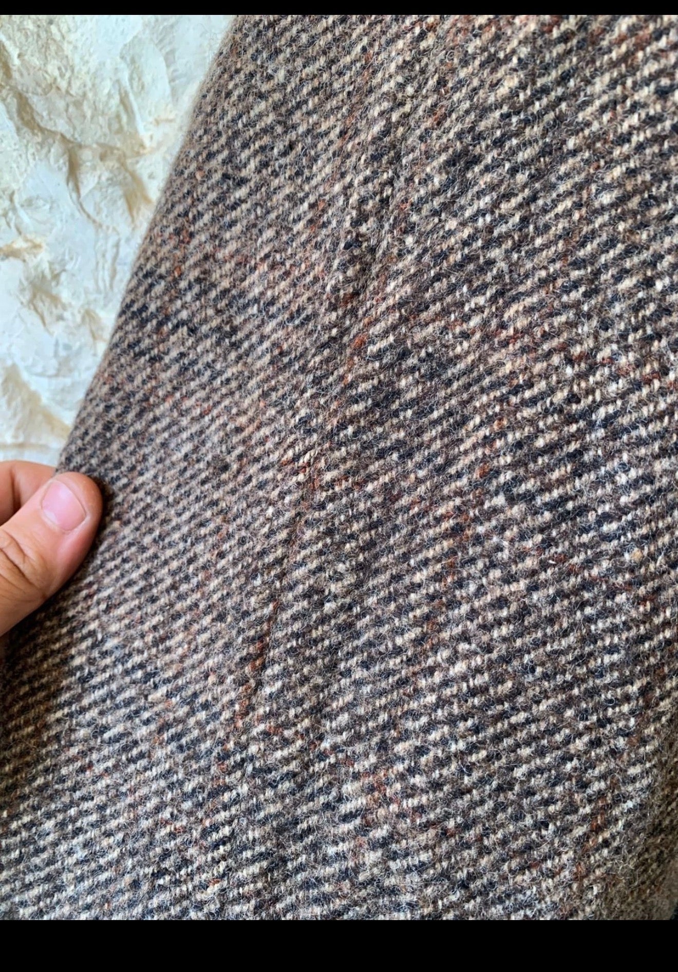 1970s Vintage pure wool handwoven Tweed glen check classic brown over coat 44R