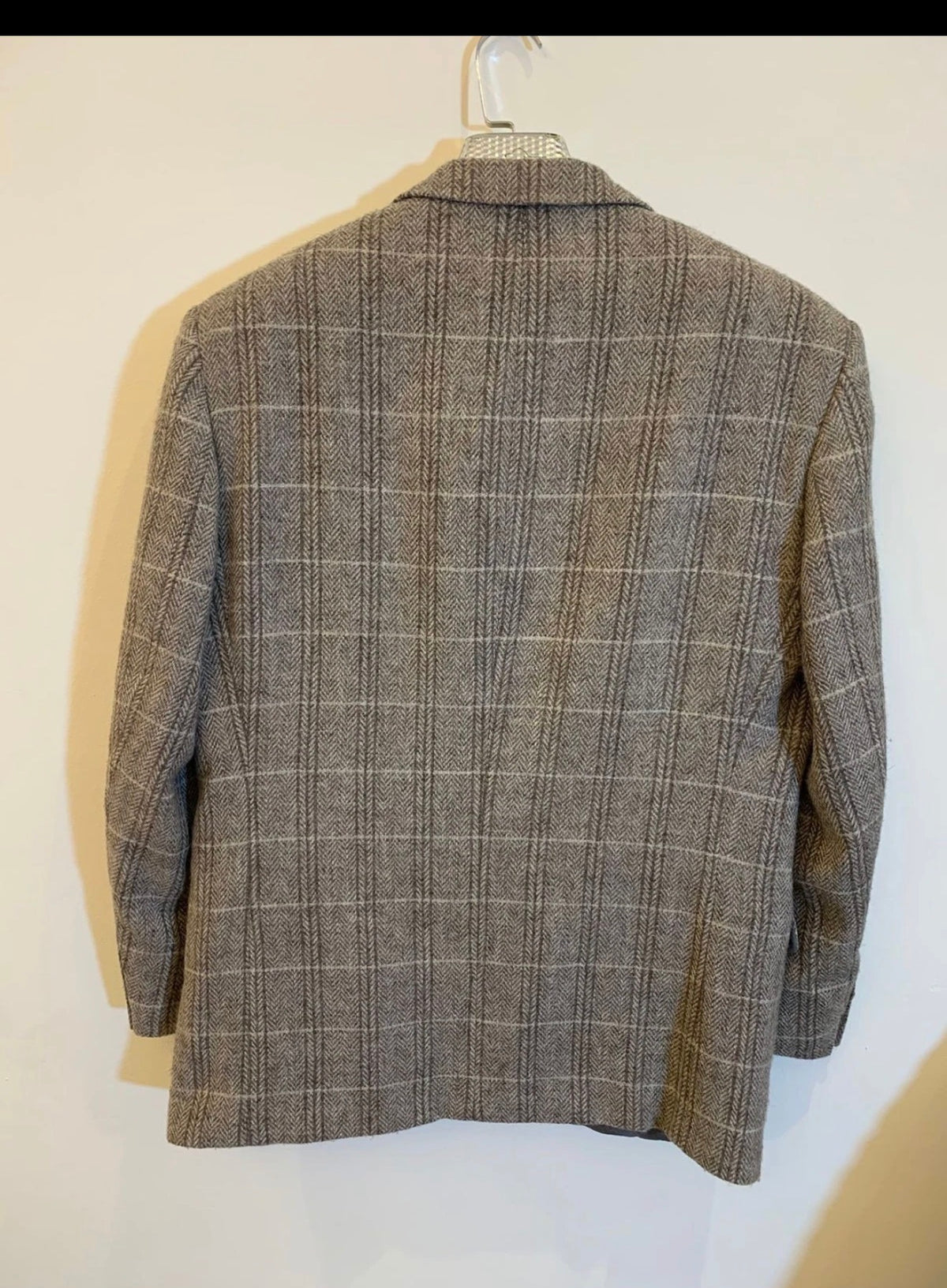 Vintage pure wool handwoven Tweed herringbone gray hunting jacket blazer 42R
