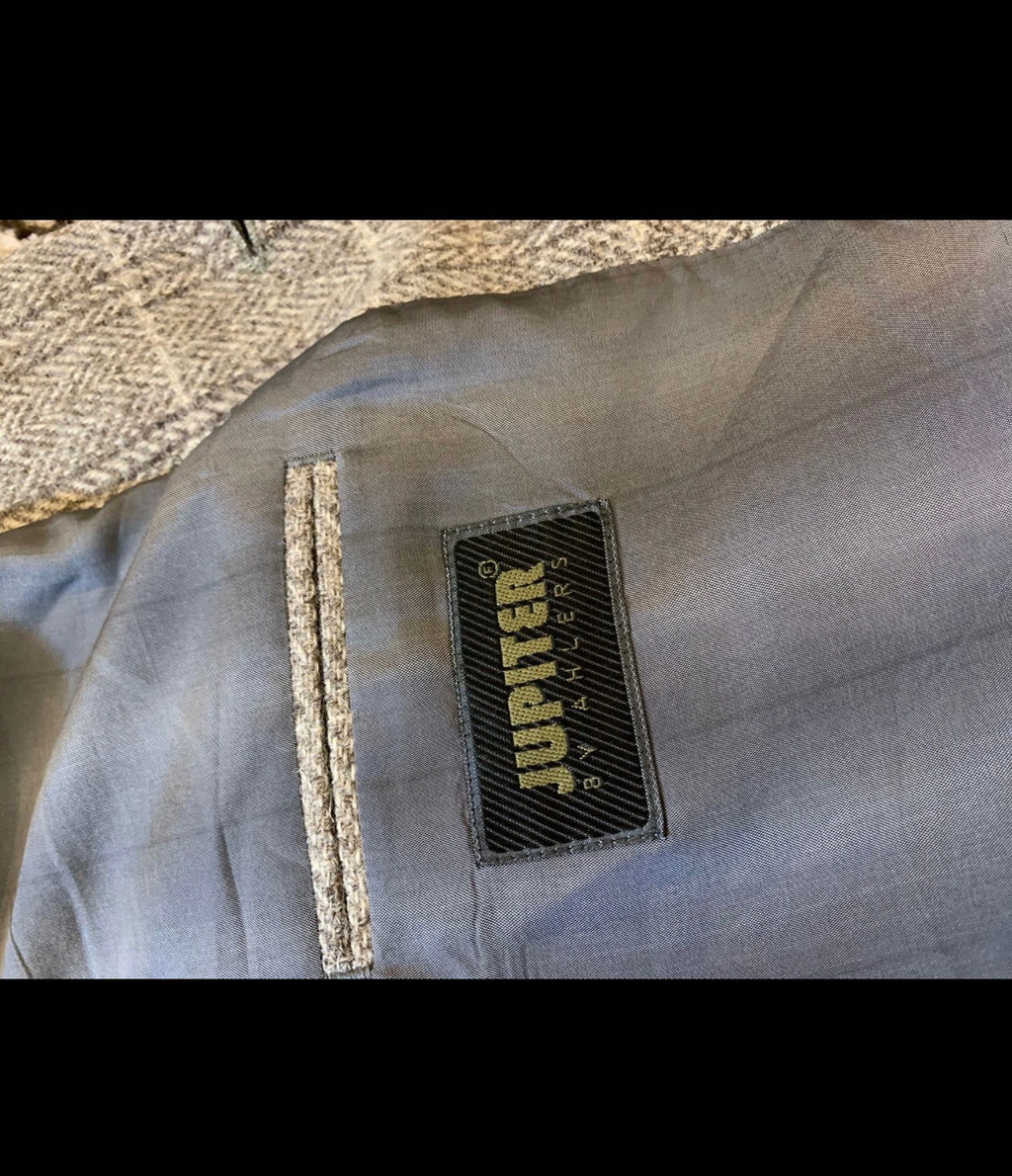 Vintage pure wool handwoven Tweed herringbone gray hunting jacket blazer 42R