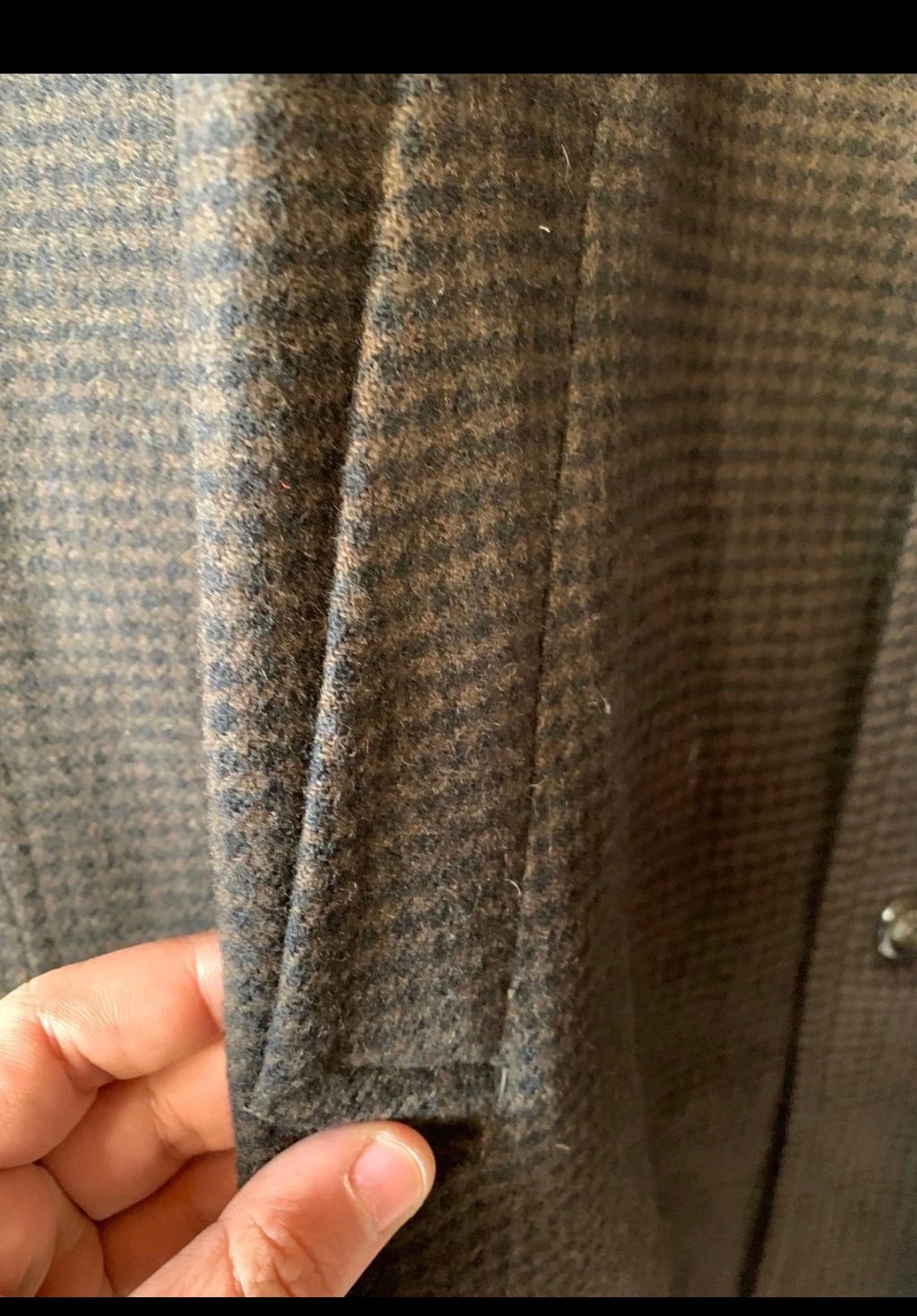 1970s Vintage pure wool houndstooth classic brown raglan over coat 48R XL