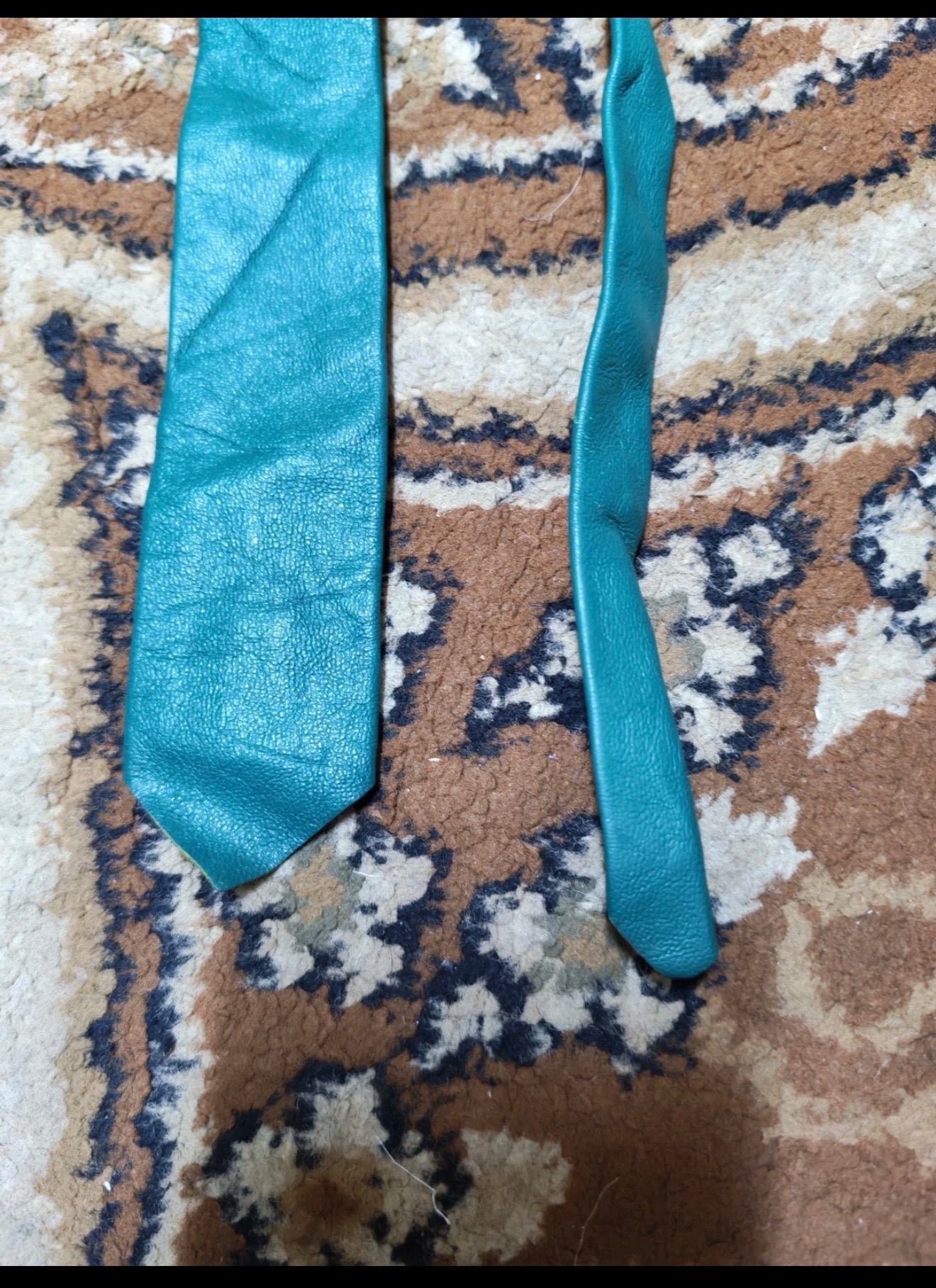 mens vintage handmade classic Genuine leather luxury green skinny neck tie
