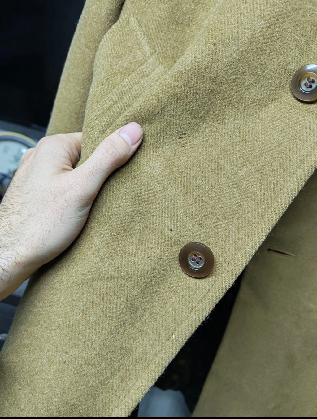 1970s Vintage pure wool herringbone classic camel beige over coat 42R